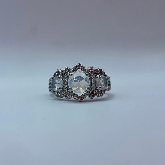 Bomb Party Reign Princess Collection Ring Size 9 - Picture 1 of 6